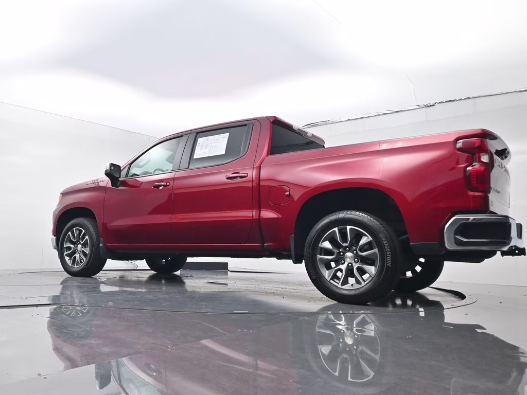2024 Radiant Red Tintcoat Chevrolet Silverado 1500 LT RWD Truck