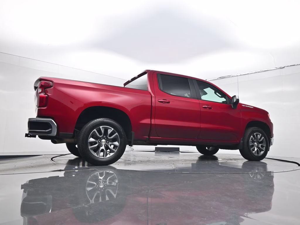 2024 Radiant Red Tintcoat Chevrolet Silverado 1500 LT RWD Truck