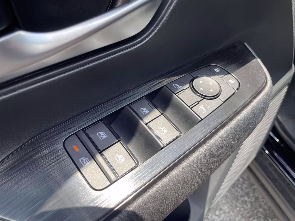 2026 Super Black Nissan Kicks SV FWD SUV