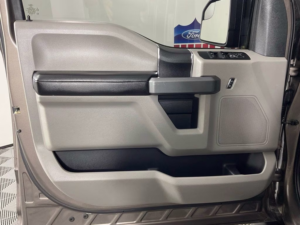 2018 Stone Gray Ford F-150 XLT 4X4 Truck