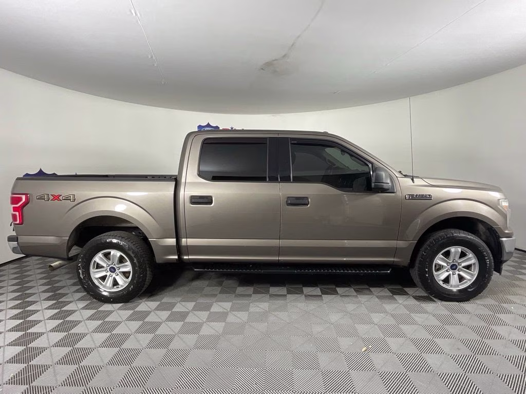 2018 Stone Gray Ford F-150 XLT 4X4 Truck