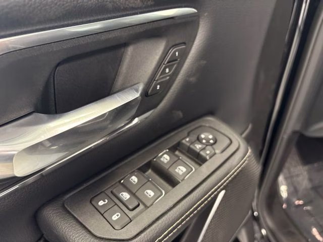2026 Diamond Black Crystal Pearlcoat Ram 1500 Laramie Night Edition 4X4 Truck