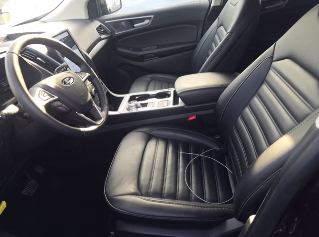 2024 Burgundy Velvet Metallic Tinted Clearcoat Ford Edge SEL AWD SUV