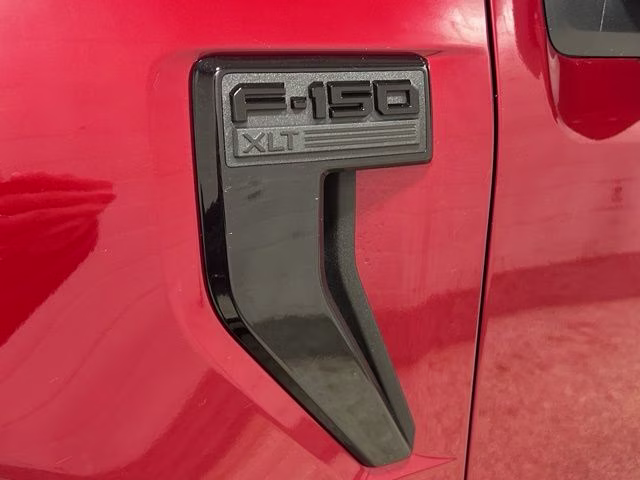 2026 Ruby Red Metallic Tinted Clearcoat Ford F-150 XLT Black Appearance 4X4 Truck