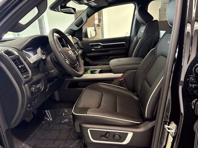 2026 Diamond Black Crystal Pearlcoat Ram 1500 Laramie Night Edition 4X4 Truck