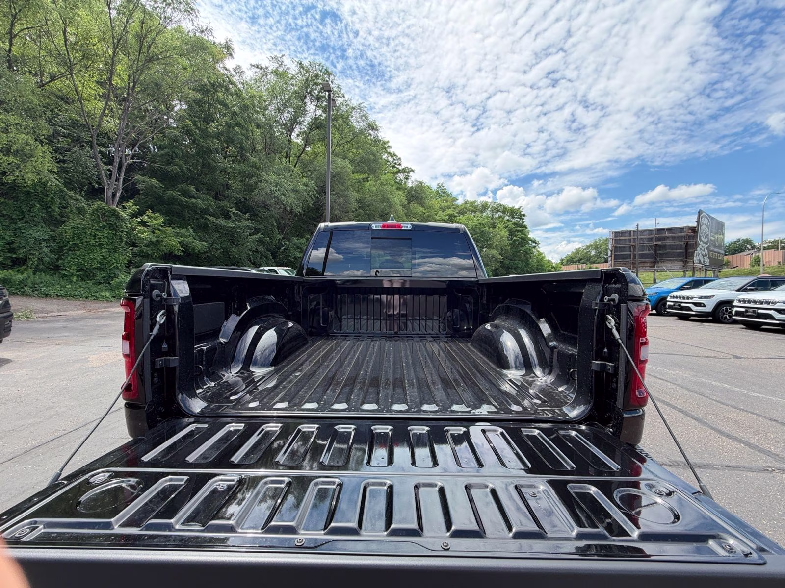2026 Diamond Black Crystal Pearlcoat Ram 1500 Express 4X4 Truck