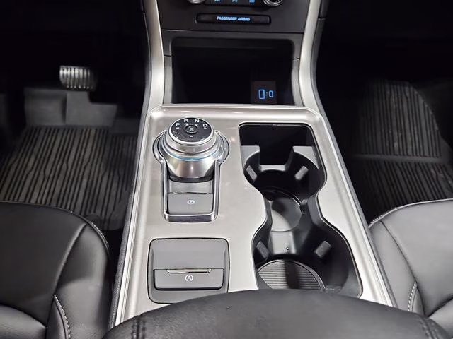 2024 Carbonized Gray Metallic Ford Edge SEL AWD SUV