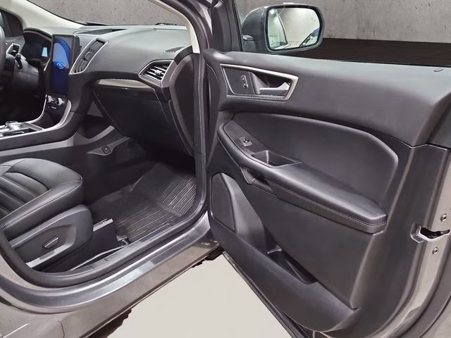 2024 Carbonized Gray Metallic Ford Edge SEL AWD SUV