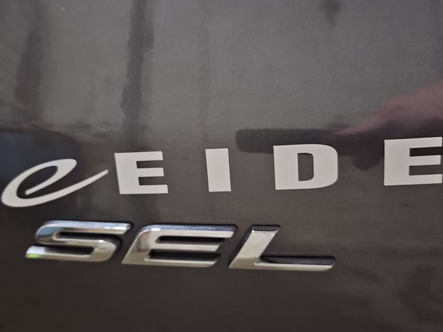 2024 Carbonized Gray Metallic Ford Edge SEL AWD SUV