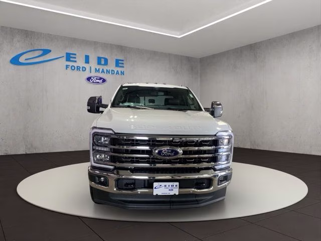 2026 Star White Metallic Tri-Coat Ford Super Duty F-350 SRW King Ranch 4X4 Truck