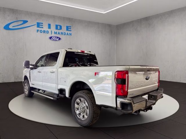 2026 Avalanche Ford Super Duty F-350 SRW Lariat Chrome 4X4 Truck