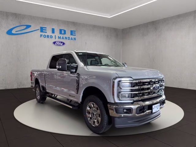 2026 Avalanche Ford Super Duty F-350 SRW Lariat Chrome 4X4 Truck
