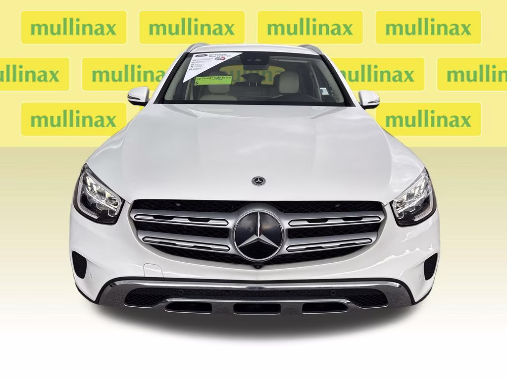 2022 Polar White Mercedes-Benz GLC GLC 300 AWD SUV