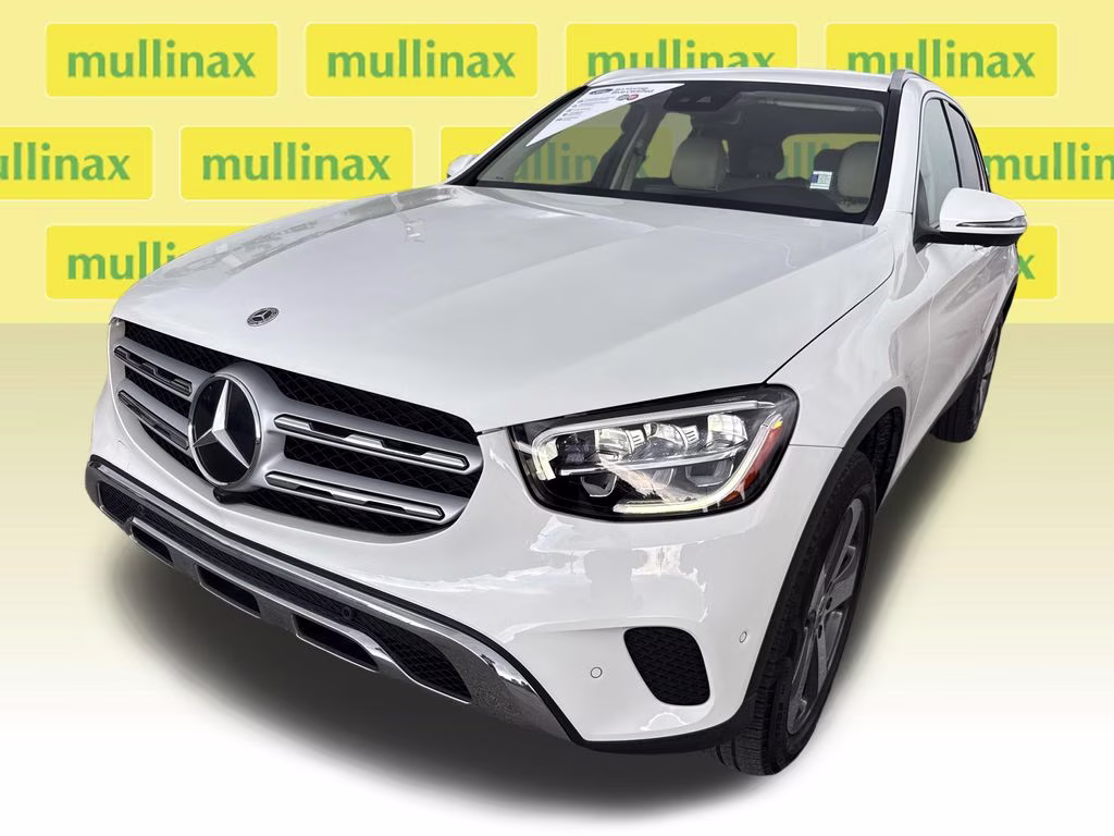 2022 Polar White Mercedes-Benz GLC GLC 300 AWD SUV