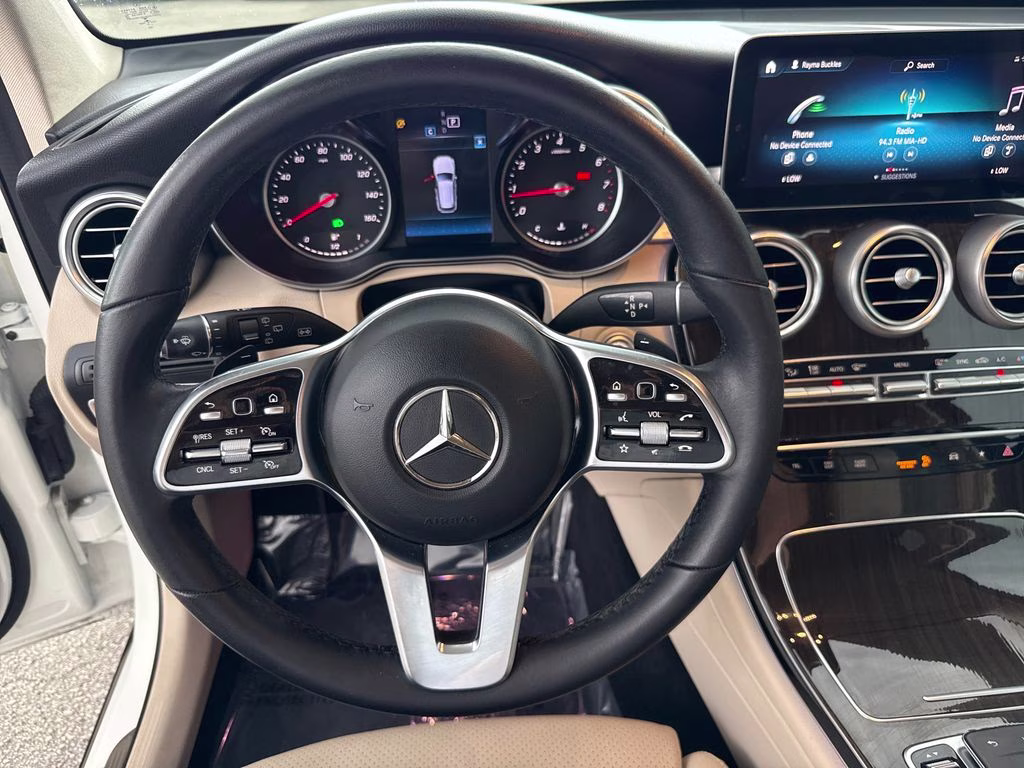 2022 Polar White Mercedes-Benz GLC GLC 300 AWD SUV