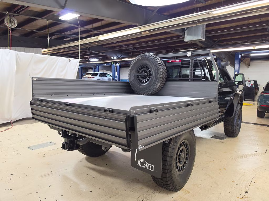 2026 Diamond Black Crystal Pearlcoat Ram 2500 Big Horn 4X4 Truck