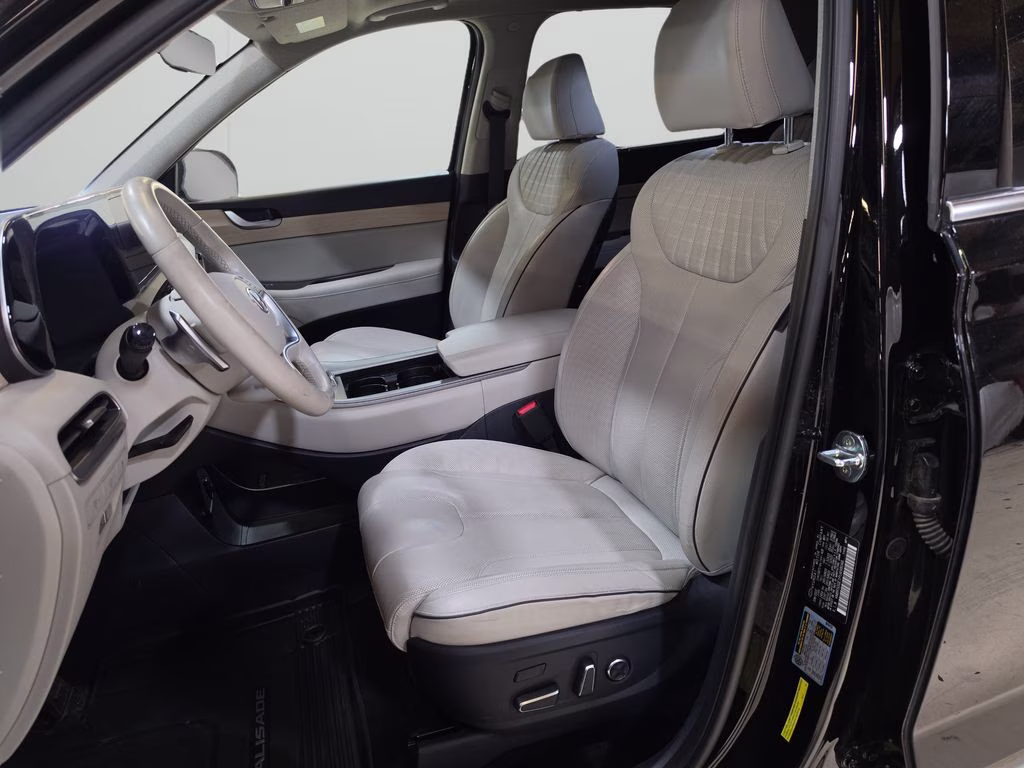 2023 Abyss Black Pearl Hyundai Palisade Limited AWD SUV