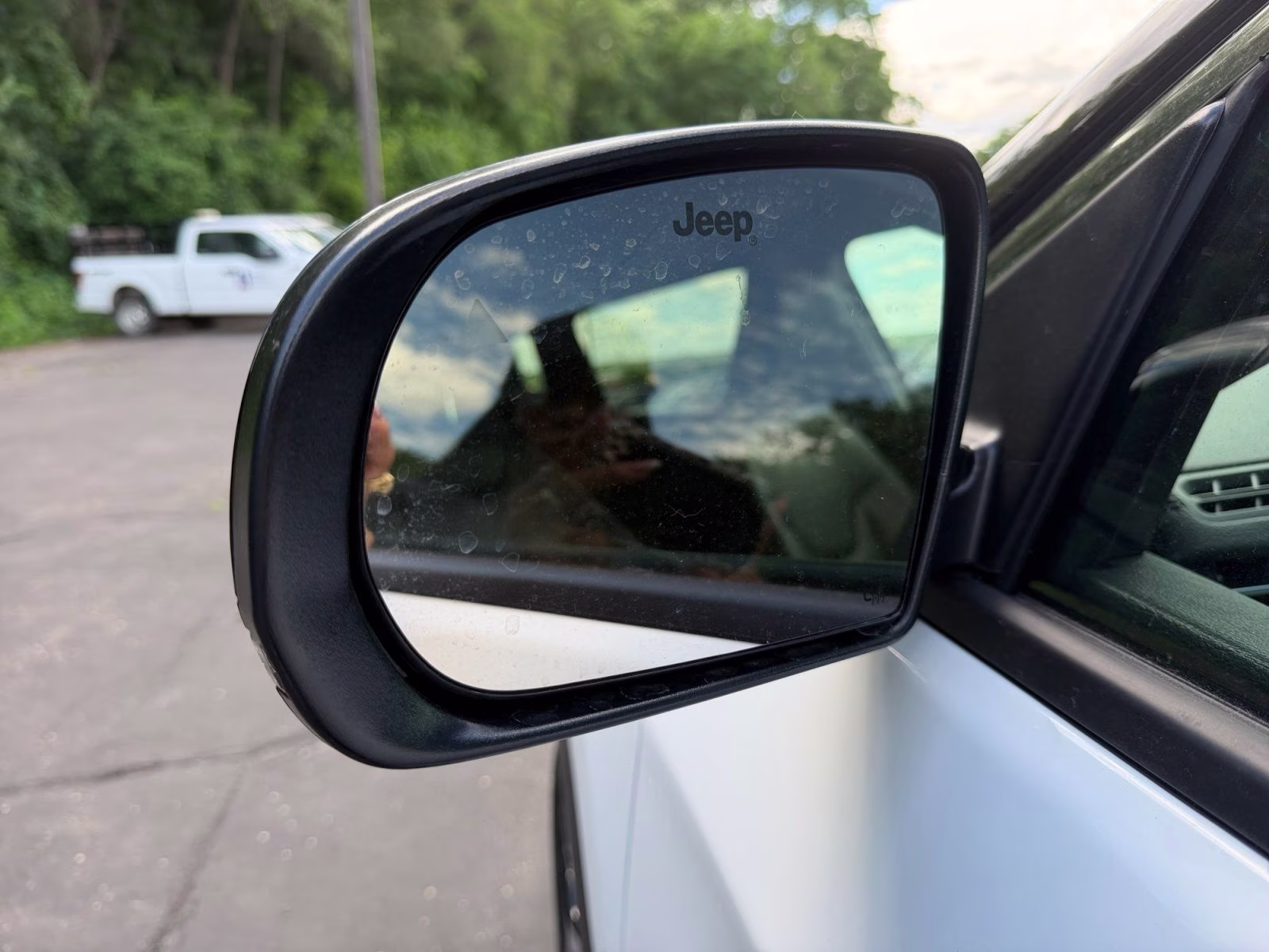 2026 Bright White Clearcoat Jeep Compass Limited 4X4 SUV