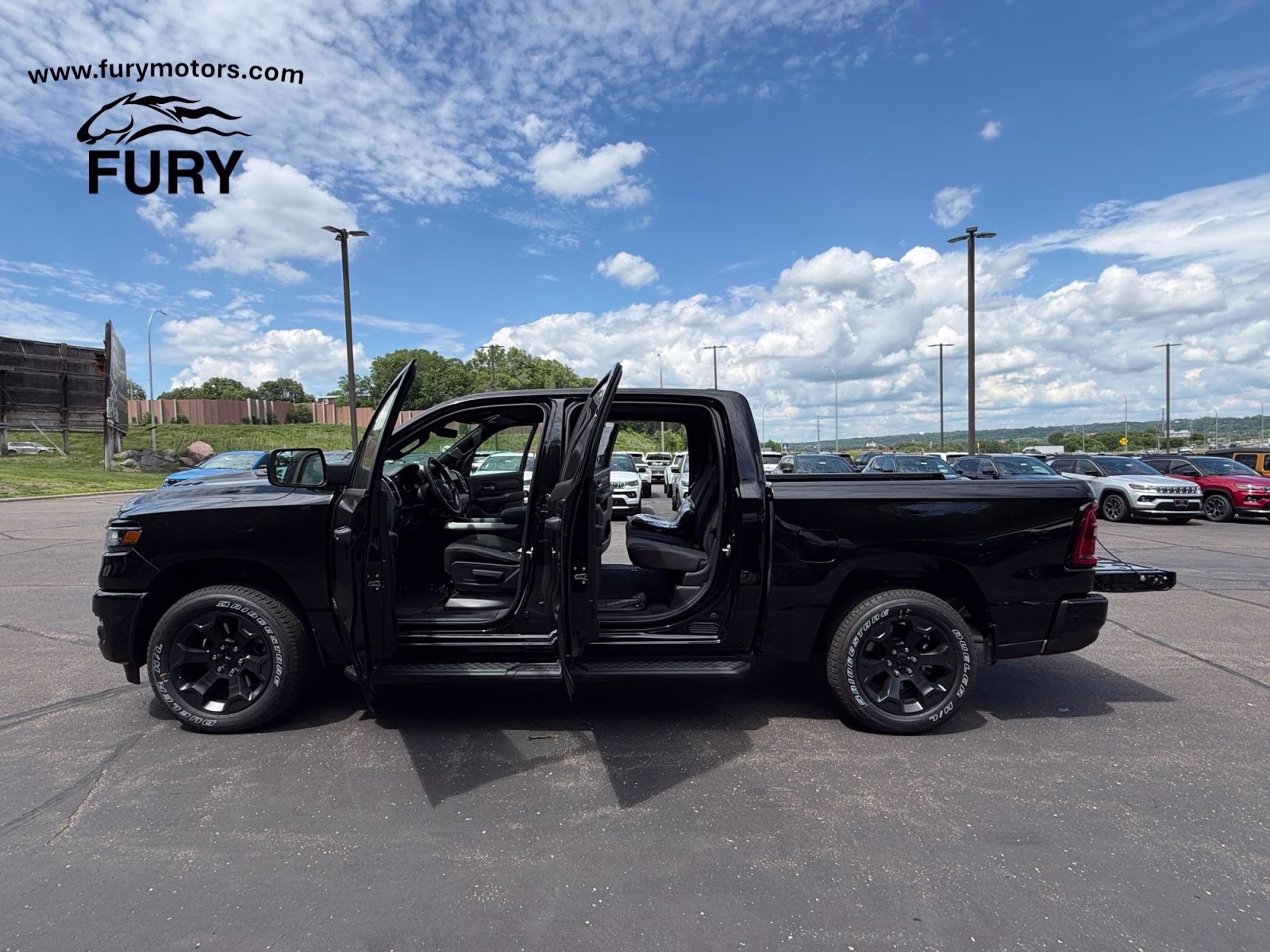 2026 Diamond Black Crystal Pearlcoat Ram 1500 Express 4X4 Truck