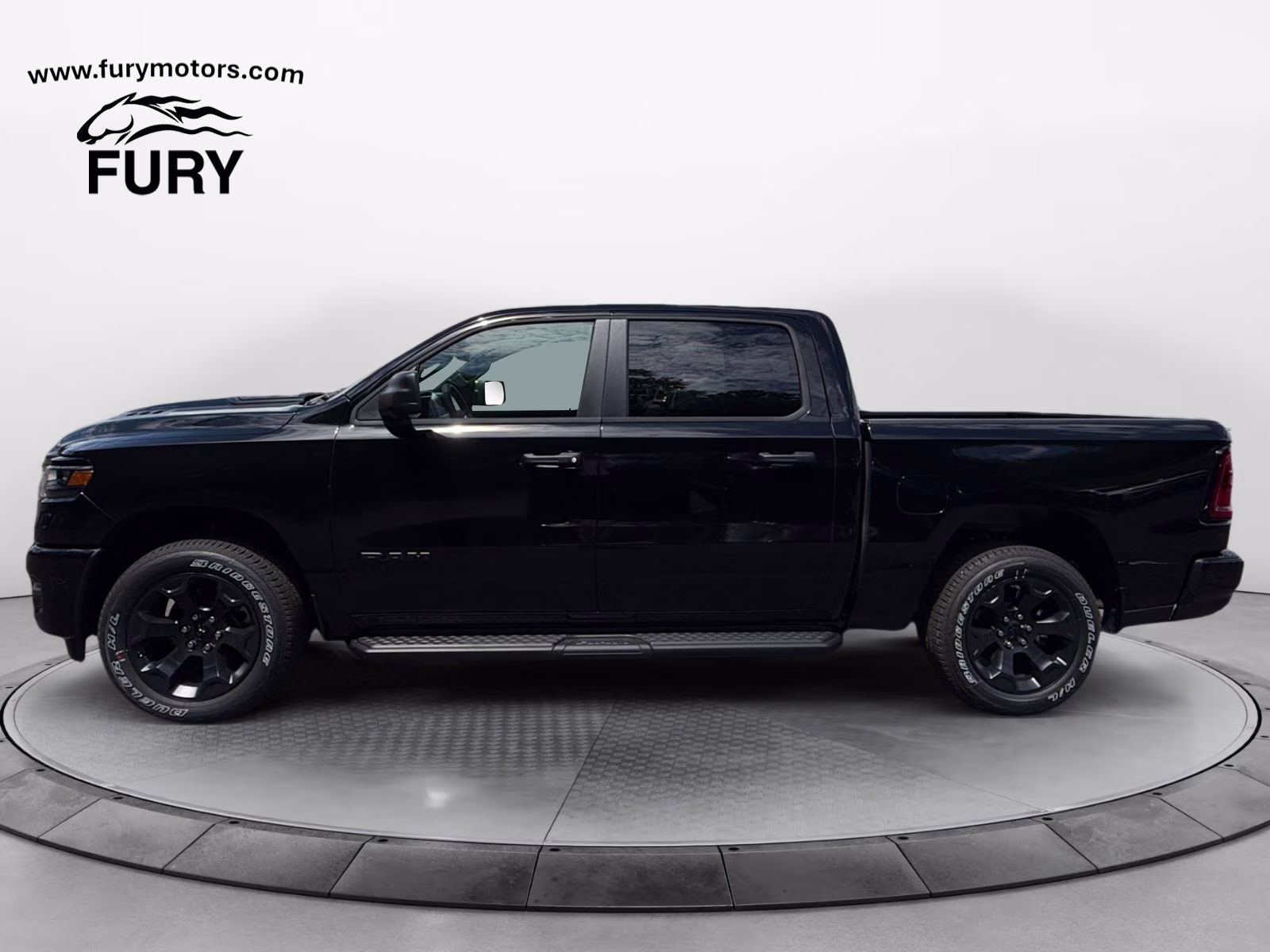 2026 Diamond Black Crystal Pearlcoat Ram 1500 Express 4X4 Truck