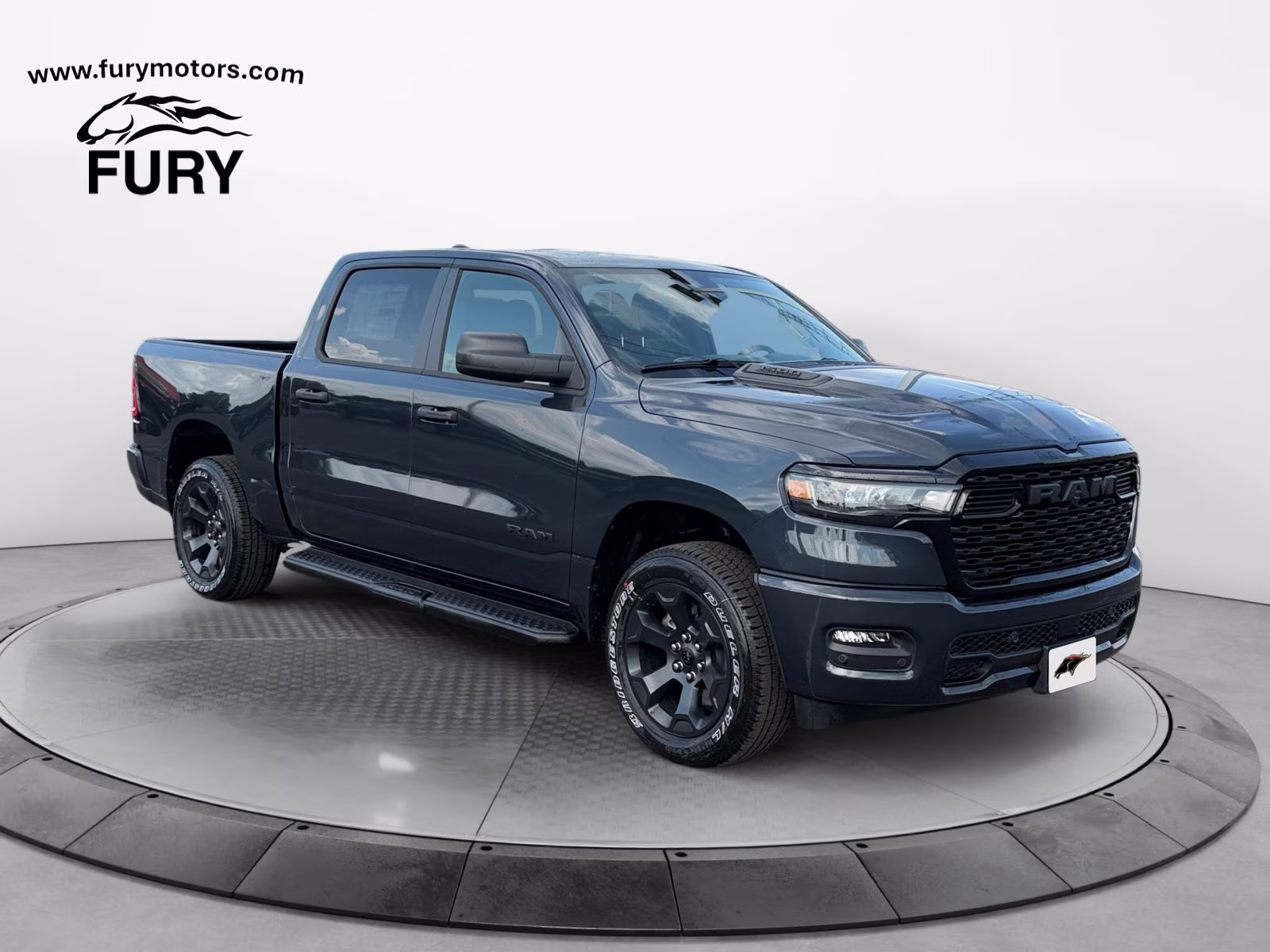 2026 Diamond Black Crystal Pearlcoat Ram 1500 Express 4X4 Truck