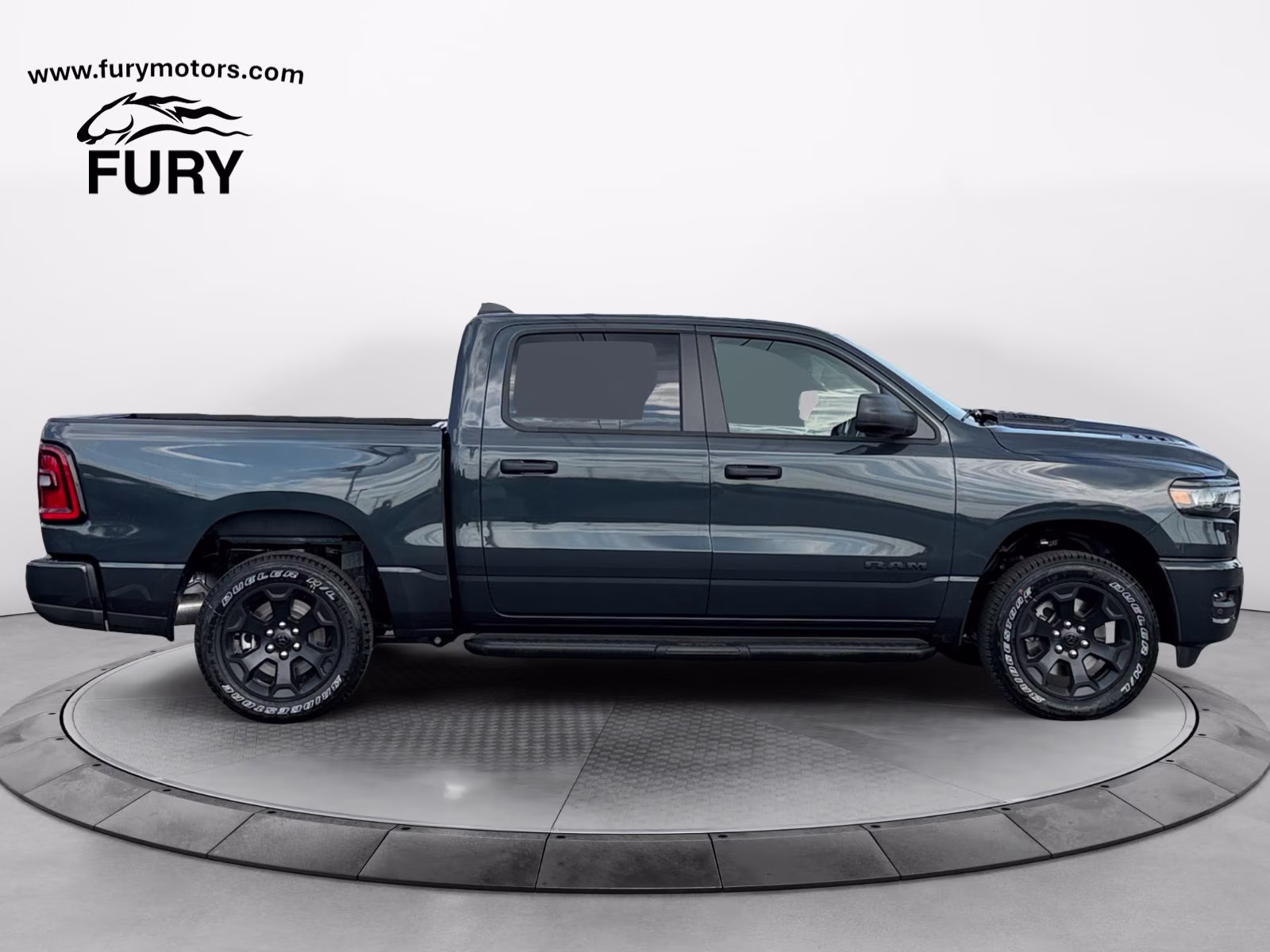 2026 Diamond Black Crystal Pearlcoat Ram 1500 Express 4X4 Truck