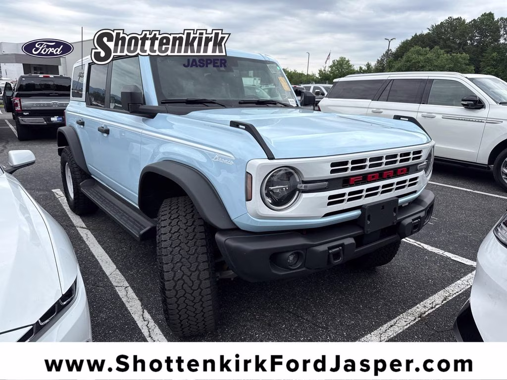 2025 Ford Bronco Heritage Edition 4x4's photo