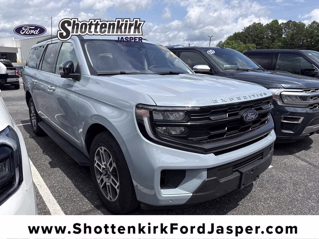 2025 Ford Expedition Active MAX 4x4's photo