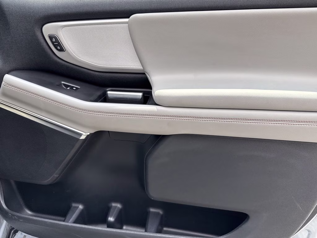 2025 Glacier Gray Met TriCoat Ford Expedition Max Active 4X4 SUV