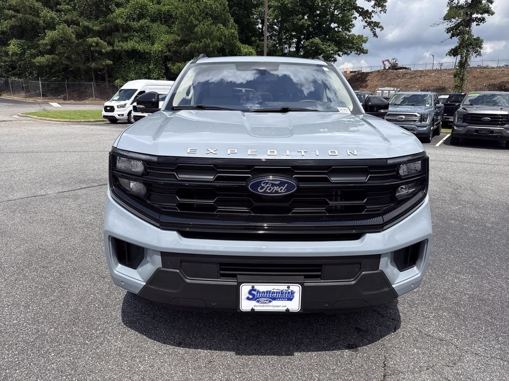 2025 Glacier Gray Met TriCoat Ford Expedition Max Active 4X4 SUV