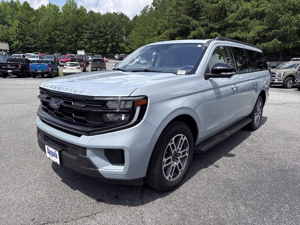 2025 Glacier Gray Met TriCoat Ford Expedition Max Active 4X4 SUV