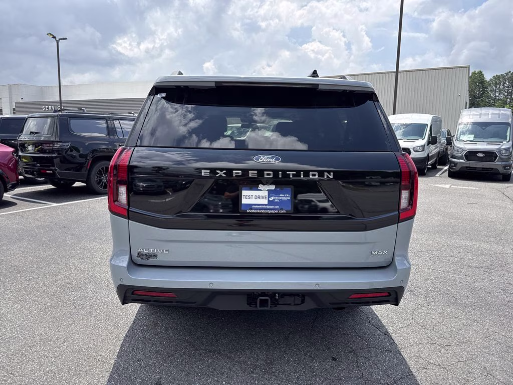 2025 Glacier Gray Met TriCoat Ford Expedition Max Active 4X4 SUV
