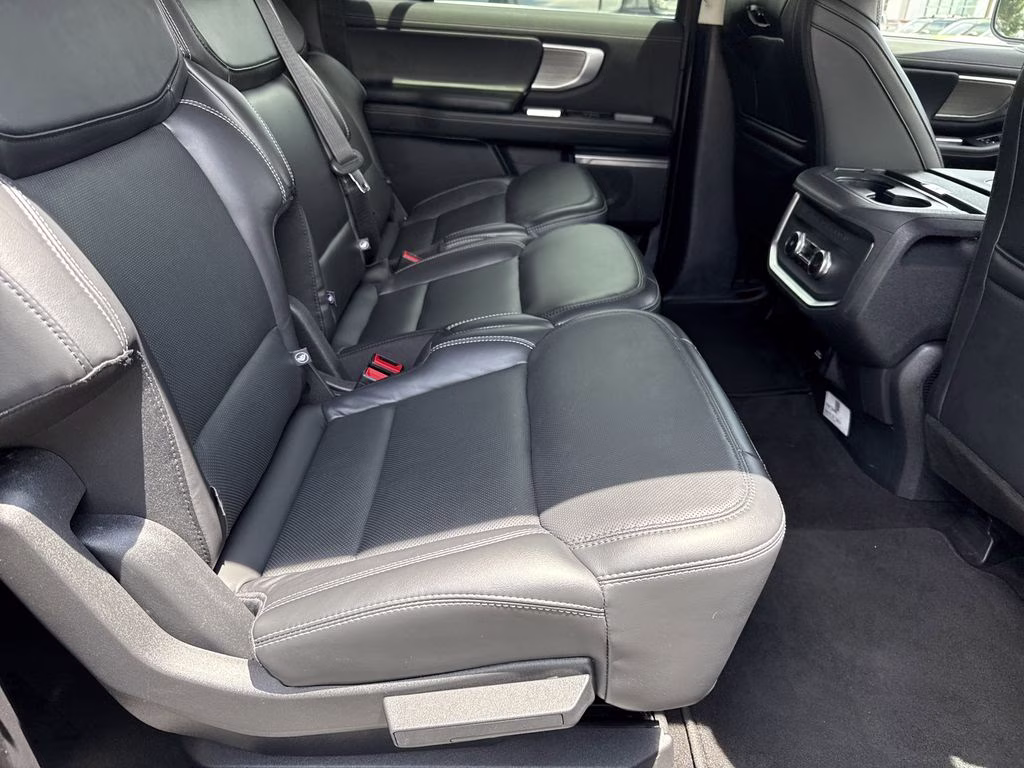 2025 Gray Metallic Ford Expedition Max Platinum 4X4 SUV