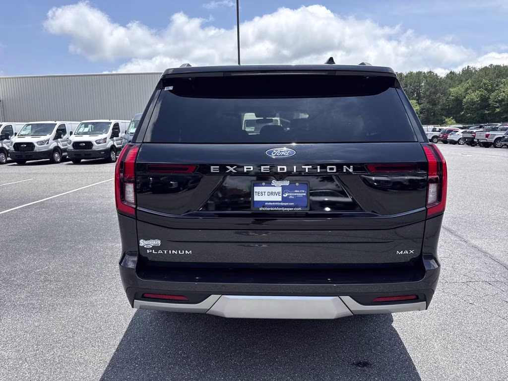 2025 Gray Metallic Ford Expedition Max Platinum 4X4 SUV