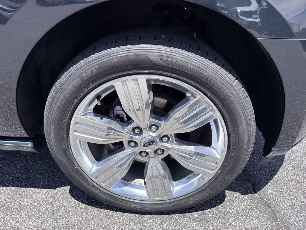 2022 Stone Blue Metallic Ford Expedition Max Platinum 4X4 SUV