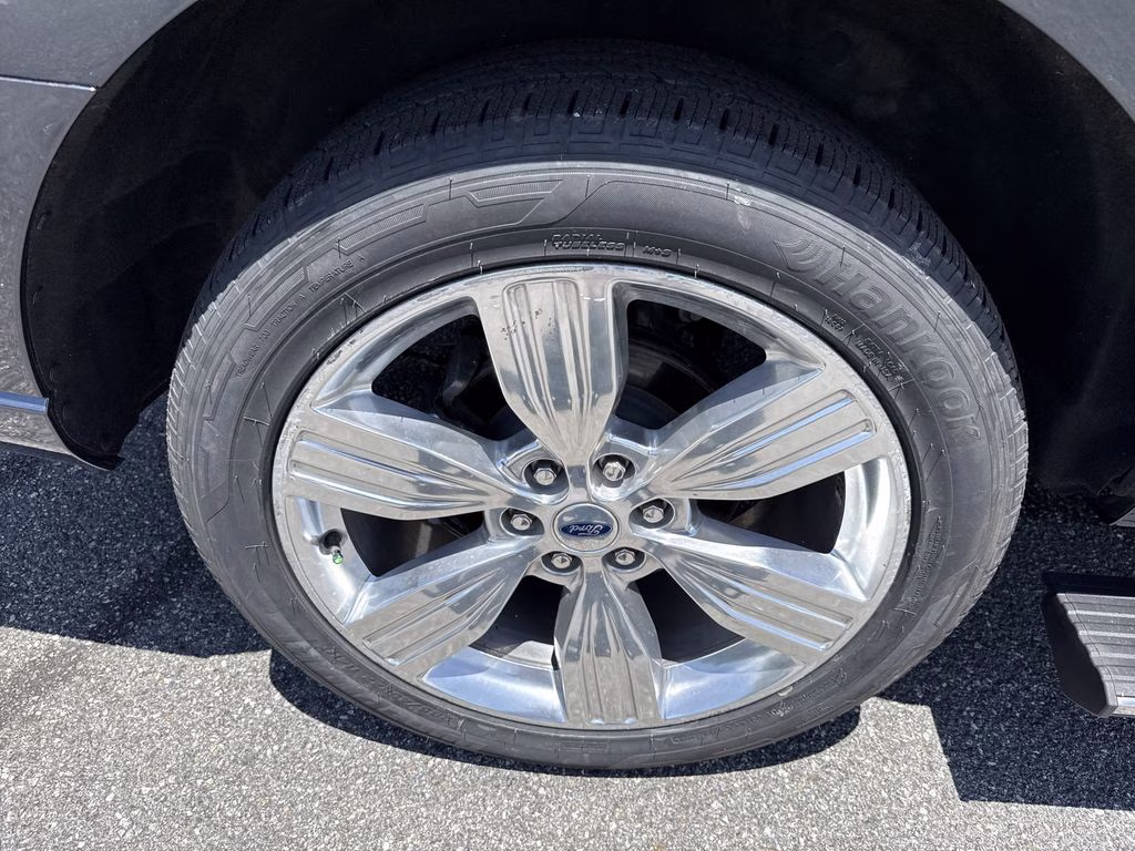 2022 Stone Blue Metallic Ford Expedition Max Platinum 4X4 SUV