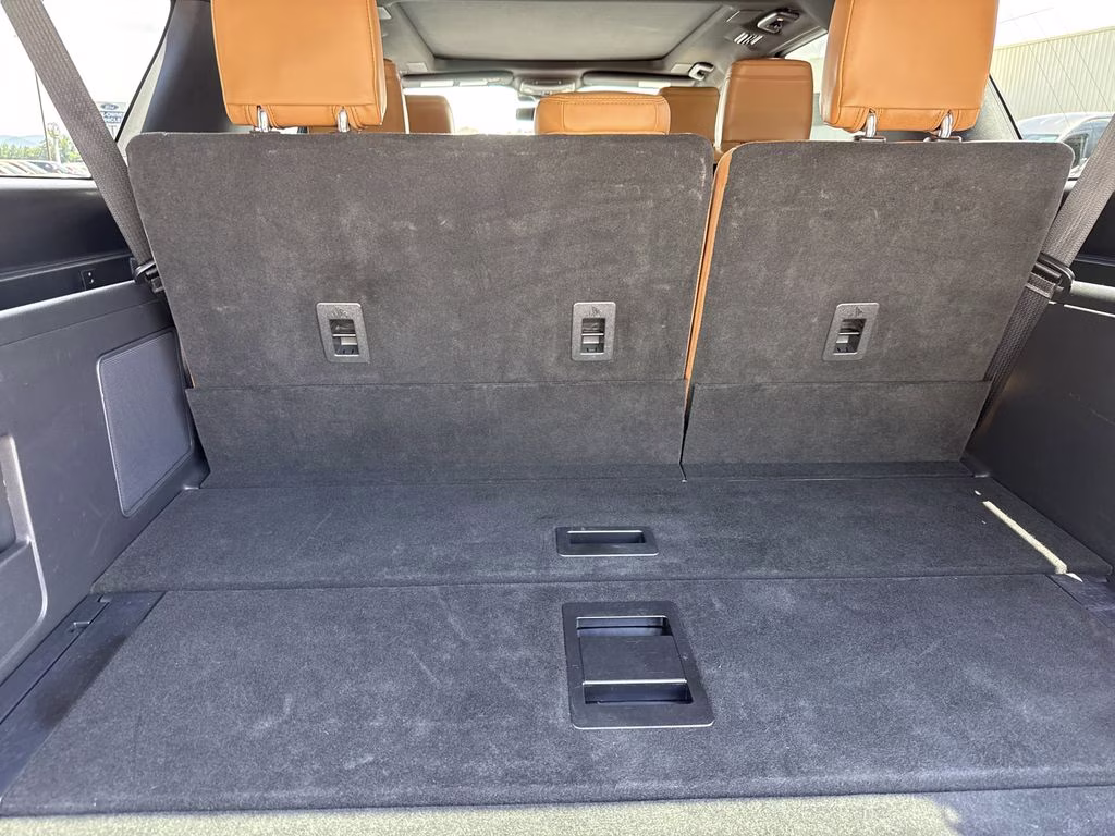 2022 Stone Blue Metallic Ford Expedition Max Platinum 4X4 SUV
