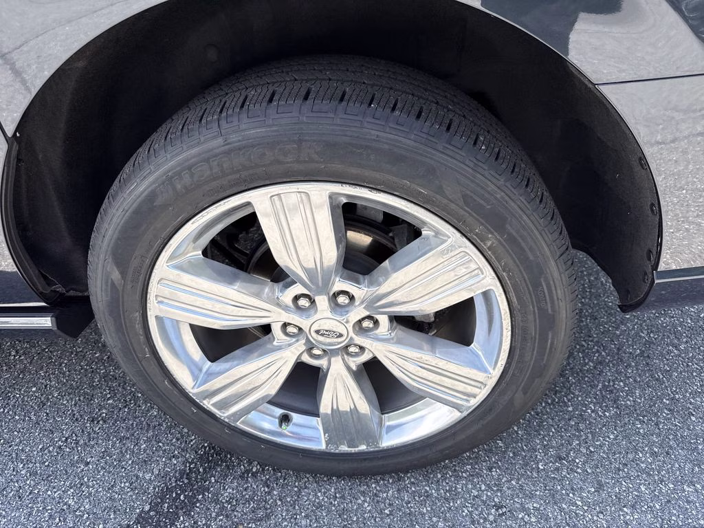 2022 Stone Blue Metallic Ford Expedition Max Platinum 4X4 SUV