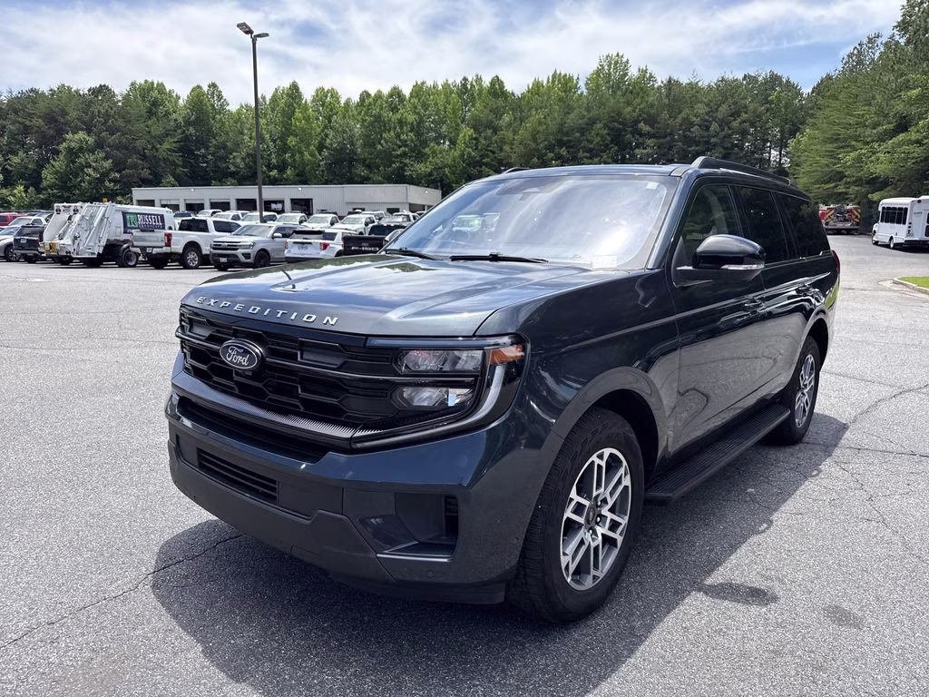 2025 Blue Metallic Ford Expedition Active 4X4 SUV