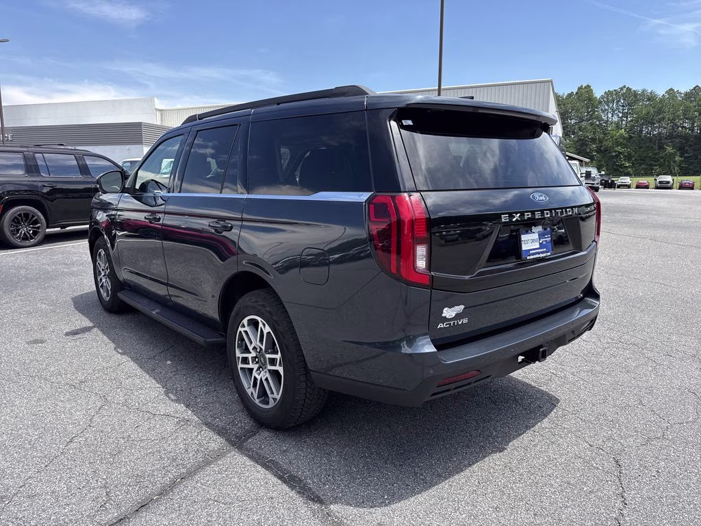 2025 Blue Metallic Ford Expedition Active 4X4 SUV