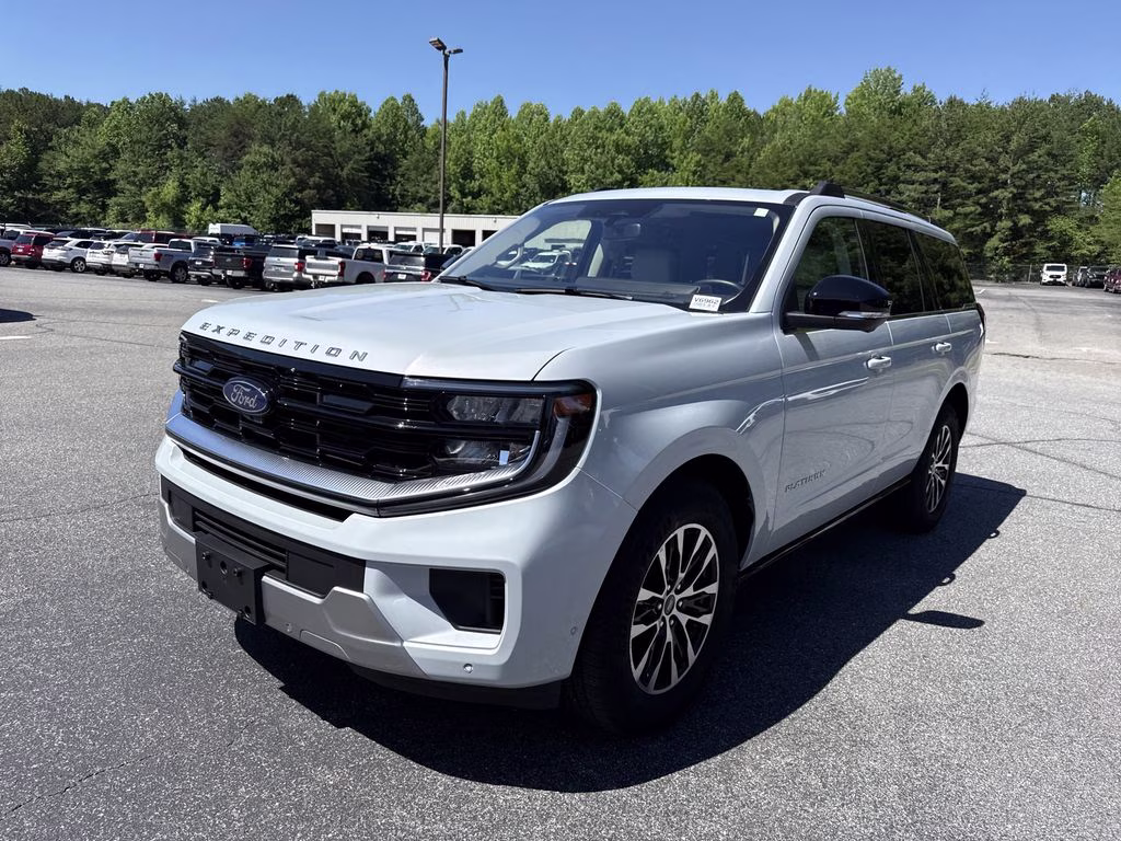 2025 Silver Metallic Ford Expedition Platinum 4X4 SUV