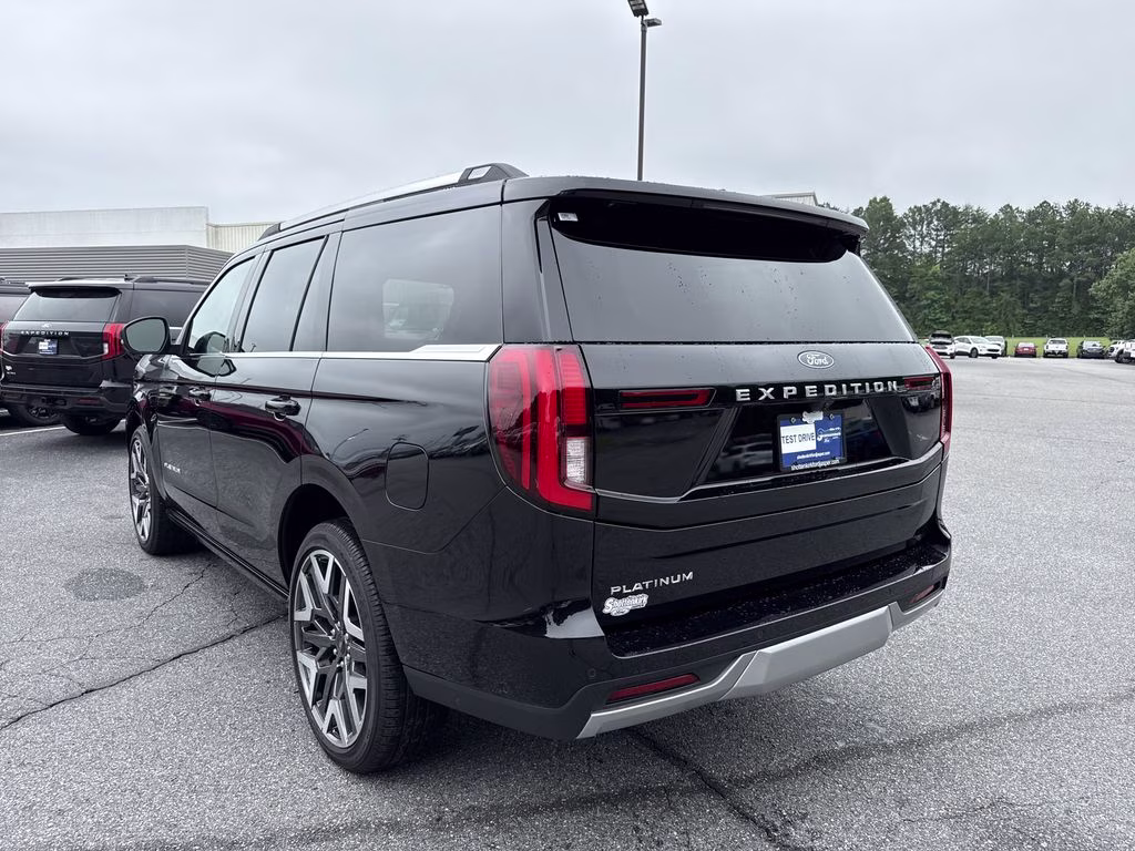 2025 Black Metallic Ford Expedition Platinum 4X4 SUV