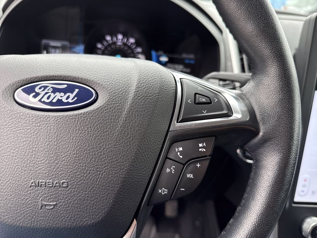 2022 Stone Blue Metallic Ford Edge SEL AWD SUV
