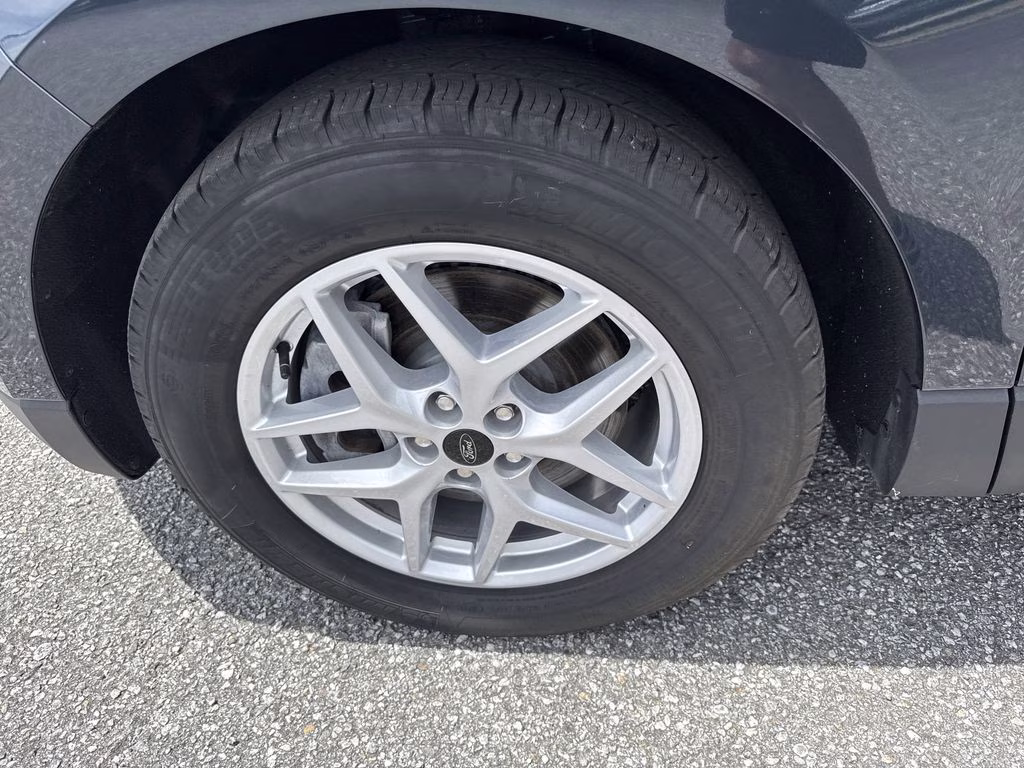 2023 Stone Blue Metallic Ford Edge SEL AWD SUV