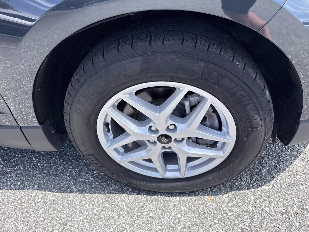 2023 Stone Blue Metallic Ford Edge SEL AWD SUV