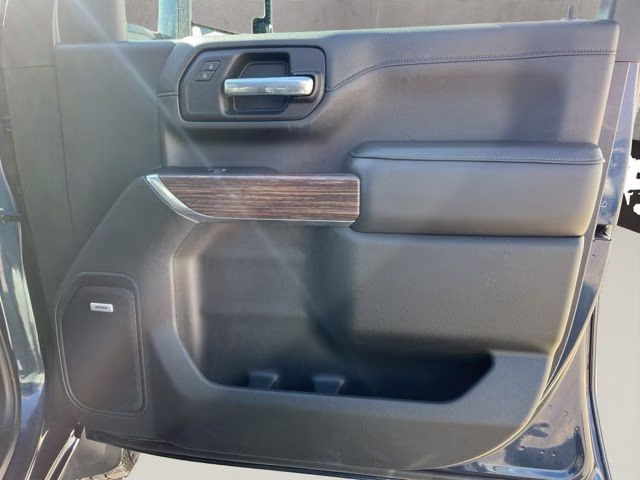 2022 Northsky Blue Metallic Chevrolet Silverado 3500HD High Country 4X4 Truck