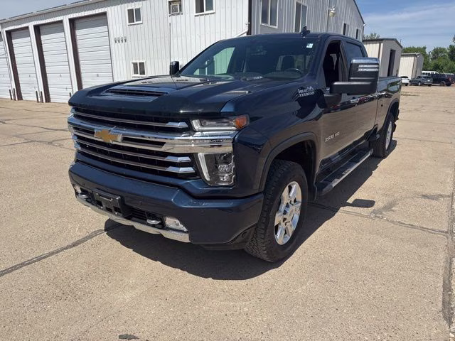 2022 Northsky Blue Metallic Chevrolet Silverado 3500HD High Country 4X4 Truck