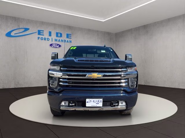 2022 Northsky Blue Metallic Chevrolet Silverado 3500HD High Country 4X4 Truck