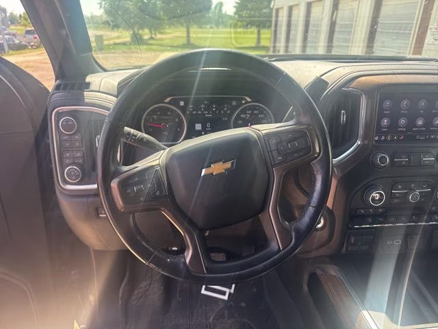 2022 Northsky Blue Metallic Chevrolet Silverado 3500HD High Country 4X4 Truck