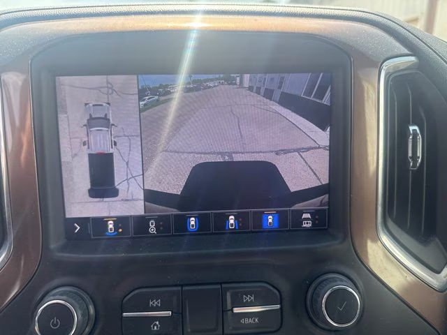 2022 Northsky Blue Metallic Chevrolet Silverado 3500HD High Country 4X4 Truck